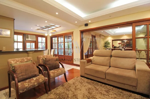 Awm Vende Casa para venda, 4 dormitórios no Bairro  Chacara Das Pedras, Porto Alegre