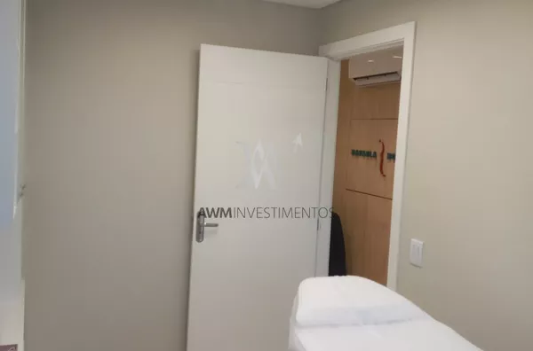 Awm Vende Sala comercial  no Axis Bairro  Petrópolis, Porto Alegre