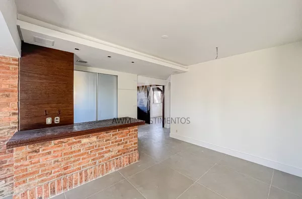 Awm Vende Apartamento de Cobertura no Bairro   Bela Vista, Porto Alegre