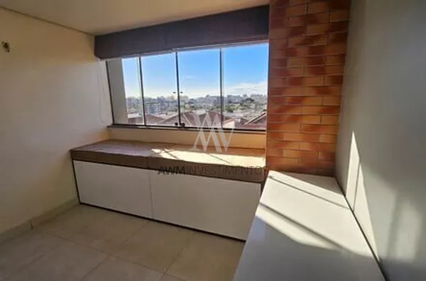 Awm Vende Apartamento 02 dormitórios no Bairro Passo Da Areia, Porto Alegre