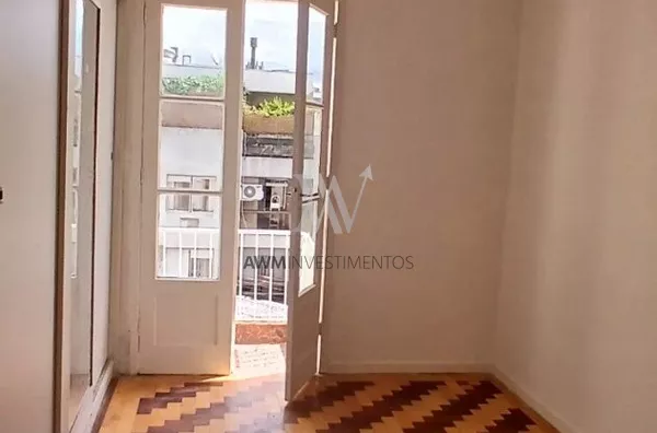 Awm Vende Casa no Bairro  Bela Vista, Porto Alegre