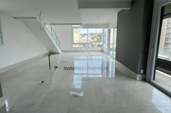 Awm  vende Apartamento duplex 03 dormitórios, 03 suítes no Bairro  Menino Deus, Porto Alegre
