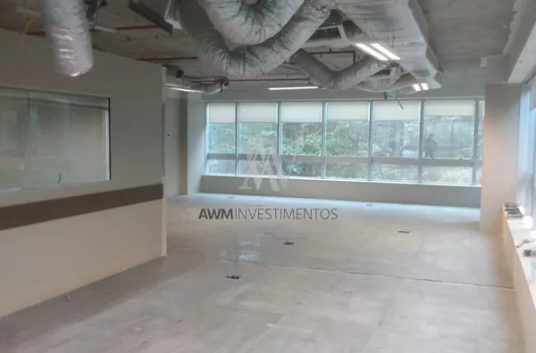 Awm Vende Sala comercial no Iguatemi Corporate Bairro  Chacara Das Pedras, Porto Alegre