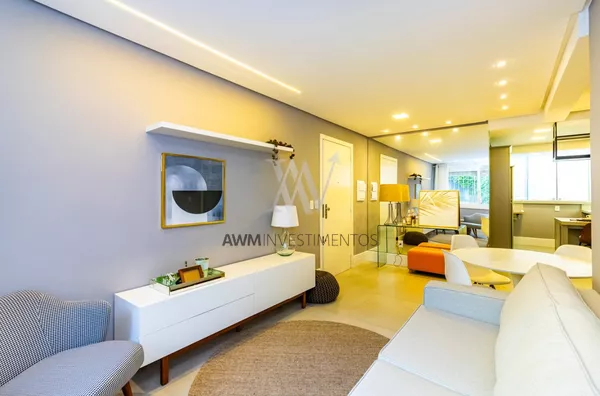 Awm Vende  Apartamento 02 dormitórios com 01 suíte no Bairro Mont Serrat - Selecione - Bairro, Porto Alegre