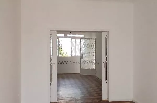 Awm Vende Casa no Bairro  Bela Vista, Porto Alegre