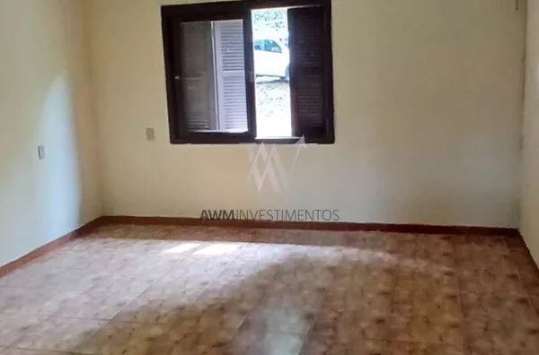 Awm Vende Casa 3 dormitórios, 1 suíte no Bairro Lomba Do Pinheiro, Porto Alegre