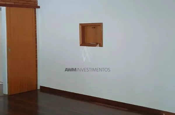 Awm Vende Apartamento 03 dormitórios , 01 suíte no Bairro Petrópolis, Porto Alegre