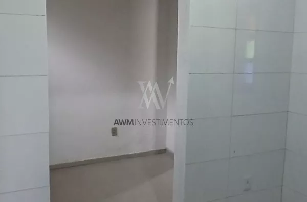 Awm Aluga Casa 03 dormitórios no  Bairro Jardim Botanico, Porto Alegre