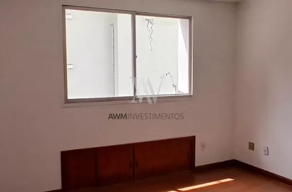 Awm Vende Apartamento 2 dormitórios no  Rio Branco, Porto Alegre