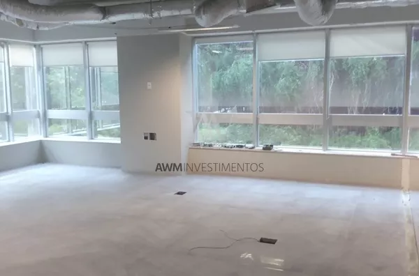 Awm Vende Sala comercial no Iguatemi Corporate Bairro  Chacara Das Pedras, Porto Alegre