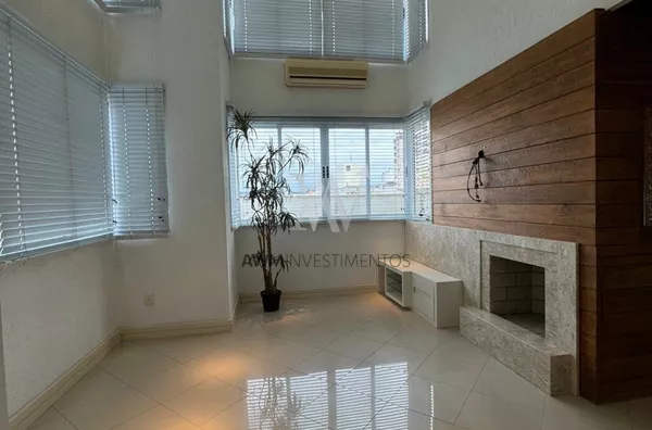 Awm Vende Apartamento 1 dormitório, 1 suíte no Bairro Petrópolis, Porto Alegre