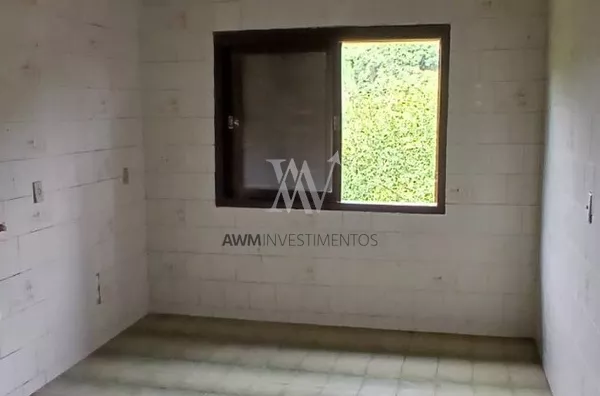 Awm Vende Casa 3 dormitórios, 1 suíte no Bairro Lomba Do Pinheiro, Porto Alegre
