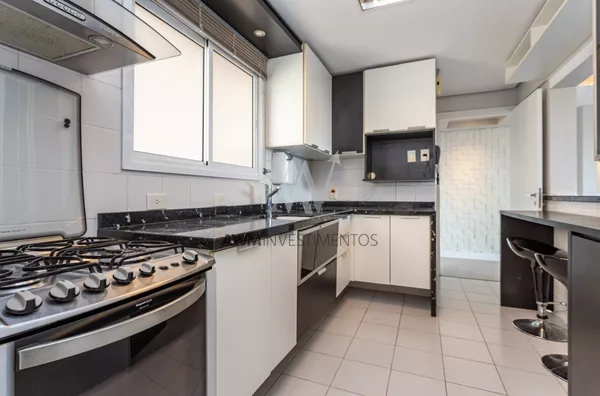 Awm Vende Apartamento 3 dormitórios,  suíte no Bairro Petrópolis, Porto Alegre