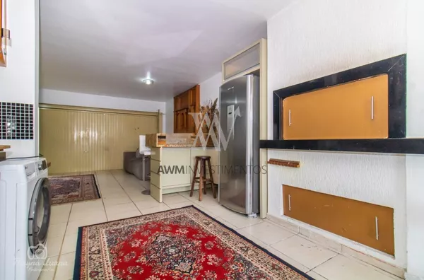 Awm Vende Casa 3 dormitório no Bairro Três Figueiras, Porto Alegre