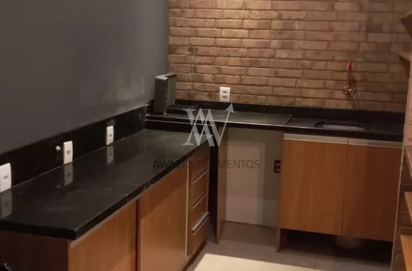 Awm Aluga Prédio Comercial no Bairro Menino Deus, Porto Alegre