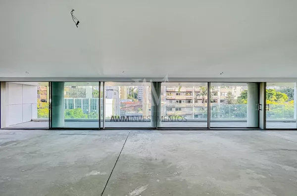 Awm Vende Apartamento 03 dormitórios no Bairro Moinhos  De Vento, Porto Alegre