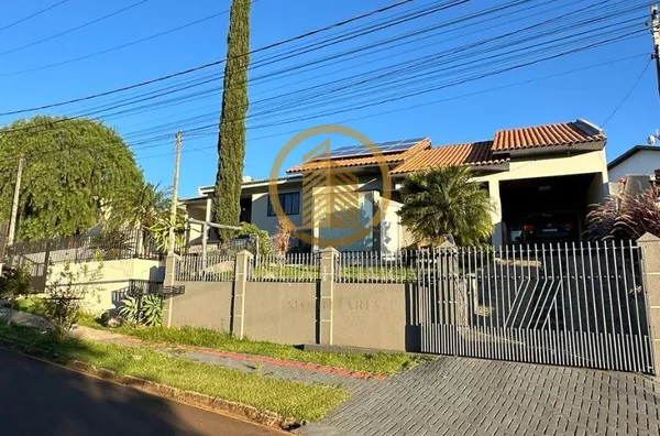 EXCELENTE IMÓVEL PARA VENDA, Casa já com móveis sob medida em lugar tranquilo de Pato Branco, esse imóvel é para você que busca tranquilidade e conforto - AGENDE UMA VISITA