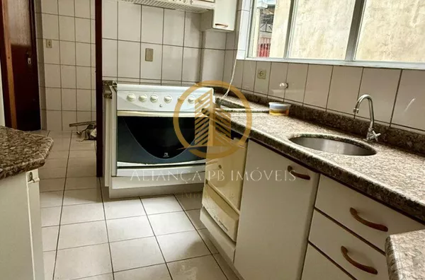 Apartamento para aluguel no Centro de Pato Branco com 03 quartos e uma sacada maravilhosa