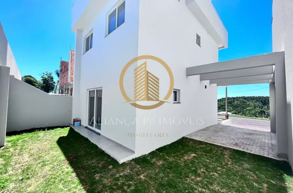 Sobrado para venda,  01 Suíte, 02 Dormitórios, São Francisco, Pato Branco