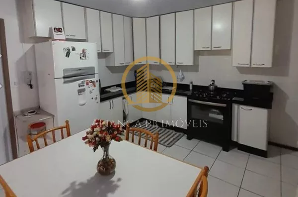 Casa para venda 01 Suíte e 02 Dormitórios / amadori pato branco