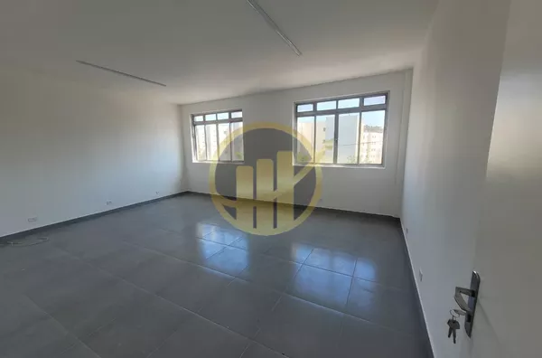 Sala Comercial para Aluguel na Guarapiranga - R$ 1.500,00 + IPTU R$ 83,30 = Pacote R$ 1.583,00!!!