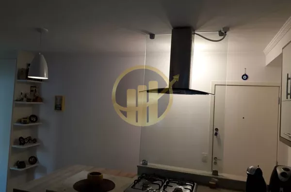 Excelente apartamento para locação!           01 dormitório planejado, cozinha planeja com coifa, cooktop e forno, sala integrada com ilha, lavanderia, wc social, 01 vaga de garagem.      