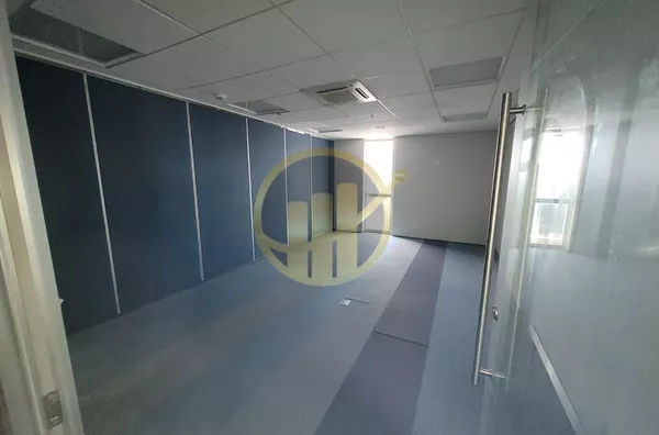 Sala Comercial para Aluguel e Venda  na Vila Mariana - Aluguel R$ 90.000,00 + IPTU R$ 7.429,00 + Cond. R$12.548,00 - Venda R$ 15.000.000,00.