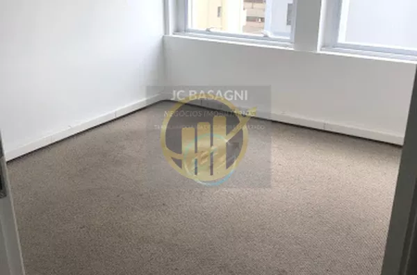 Conjuntos comerciais prontos para utilização divida e 4 salas com 2 banheiros e copa. 2 Vagas em condomínio com toda infraestrutura de segurança. Av. Nove de julho, 4939. Agende sua visita!!! Whatsapp. 94197-8592.