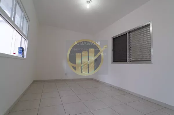 Apartamento com 4 dormitorios a venda, 124 m2 por RS 1.300.000,00  Bela Vista  São Paulo SPPara você que procura localização, espaço e conforto este é o endereço .Proximo ao metro Paraiso, enfrente ao hospital Oswaldo Cruz, hospital Santa Catarina, Av