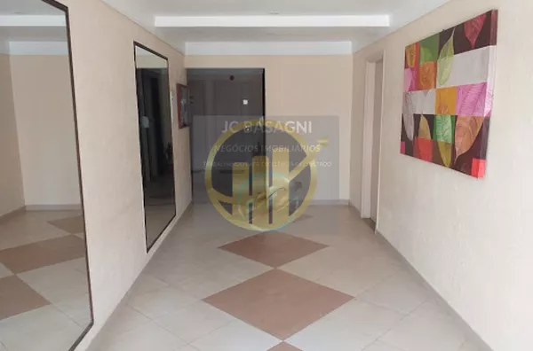 Apto. em Cambuci com 03 dormitórios, sala 02 ambientes, sacada, cozinha, banheiro e área de serviço, apto. com 61,81m2 área útil, 01 vaga de garagem em prédio com lazer total (piscina, quadra, churrasqueira, salão de festas, jogos e sala infantil).