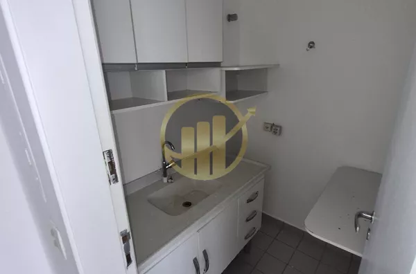 Conjunto Comercial para Aluguel na Vila Mariana - R$ 2.500,02 + IPTU R$ 560,00 + Cond. R$ 1.176,00 = Pacote R$ 4.236,00!!!