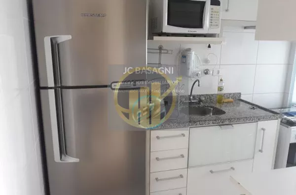 Lindo apartamento na Bela Vista 2 Quartos, todo reformado com móveis de qualidade, uma vaga.