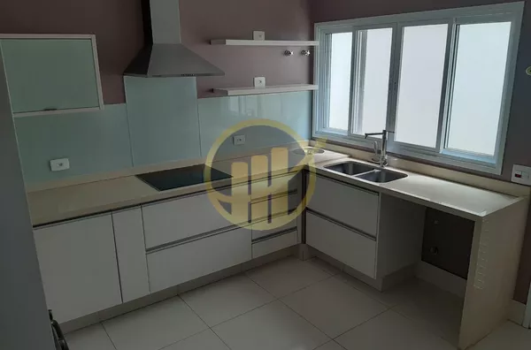 Sobrado para venda 3quartos sendo 1 suíte, sala de estar, sala de jantar, 4 vagas!!! indianópolis são paulo