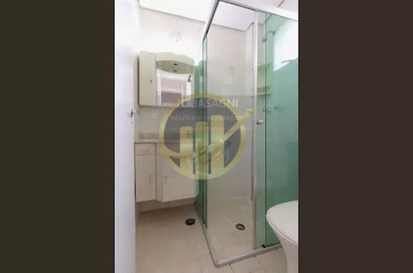 Apartamento com 2 Quartos e 3 banheiros à Venda, 78 m² por R$ 561.800,00.