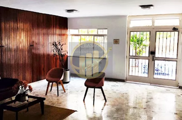 Apartamento a venda na Vila Mariana com 04 dormitorio sendo 01 suite115 m2 de área util.01 Vaga de garagem.A 850 metros do metro ParaisoSOBRE O CONDOMÍNIO Elevador, Seguranca 24h, Portaria, Permitido animais