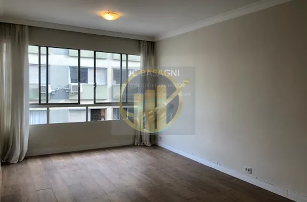 Lindo apto. de 100m2 com 1 vaga 3 dormitórios sendo 1 suite Living Cozinha ampla area de servico Banheiro de servico Quarto de servico area comum Jardim Salao de Festa 