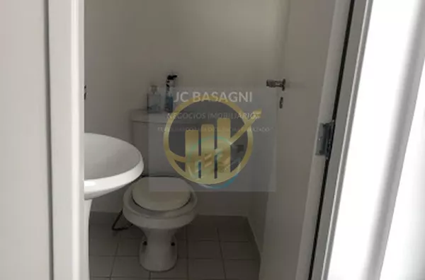 Conjuntos comerciais prontos para utilização divida e 4 salas com 2 banheiros e copa. 2 Vagas em condomínio com toda infraestrutura de segurança. Av. Nove de julho, 4939. Agende sua visita!!! Whatsapp. 94197-8592.