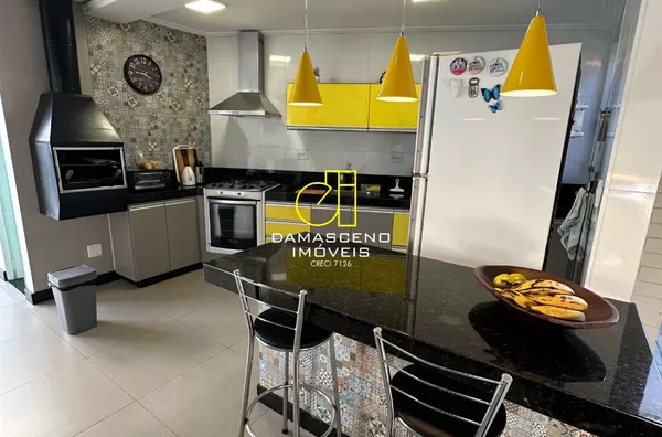 Casa para venda, 4 quarto(s),  Cariru, Ipatinga