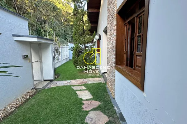 Casa para venda, 4 quarto(s),  Cariru, Ipatinga