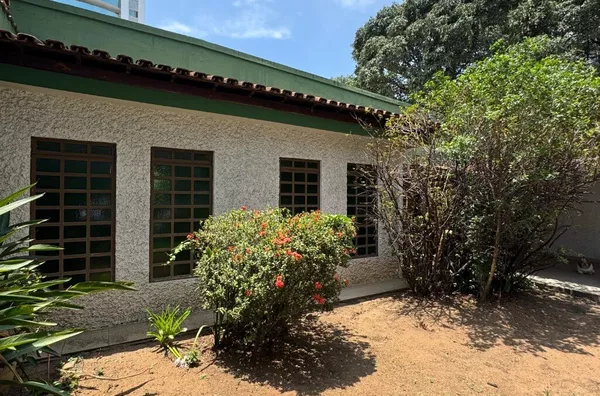 Casa para venda, 4 quarto(s),  Centro, Coronel Fabriciano