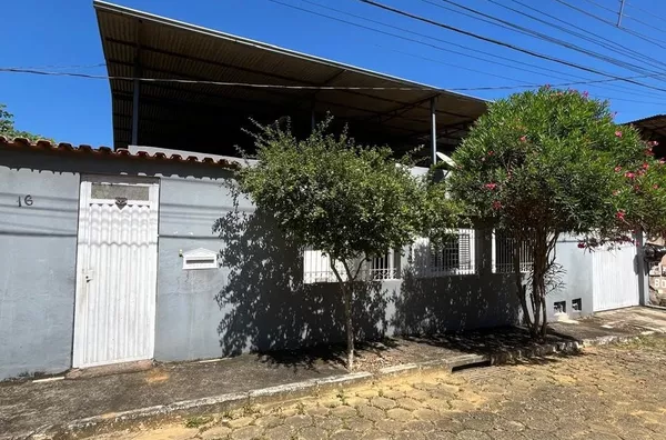 Casa para venda, 4 quarto(s),  Caladinho, Coronel Fabriciano