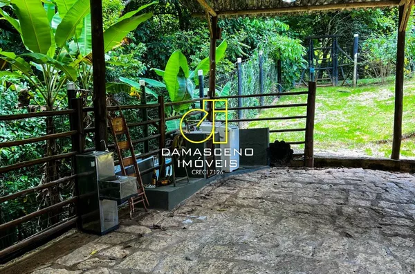 Sítio para venda, 4 quarto(s),  Petrópolis, Timóteo