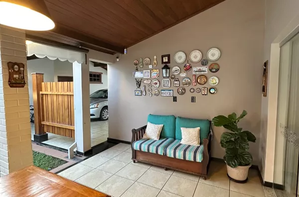 Casa para venda, 4 quarto(s),  Cariru, Ipatinga