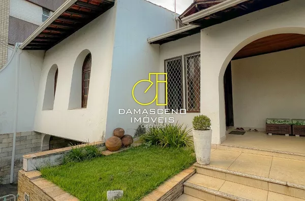 Casa para venda, 4 quarto(s),  Centro, Coronel Fabriciano