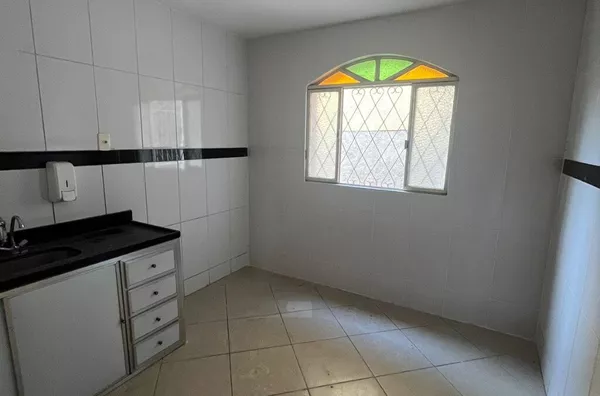 Casa para venda e aluguel 05 quarto(s) professores - coronel Fabriciano