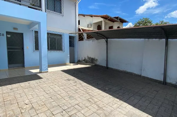 Casa a venda 3 quarto(s) sendo uma suíte, sala, cozinha, área de serviço, banheiro social, vaga de garagem bairro professores coronel fabriciano