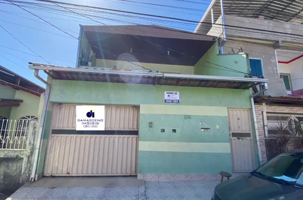 Casa com apartamento em cima - Bairro Silvio Pereira 1
