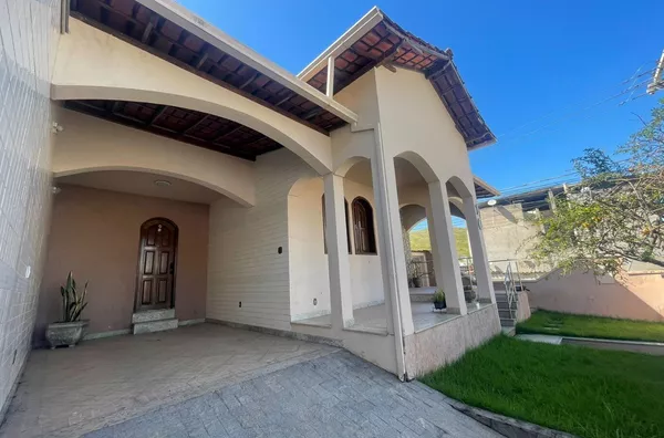 Casa para venda, 3 quarto(s),  Nova Tijuca, Coronel Fabriciano