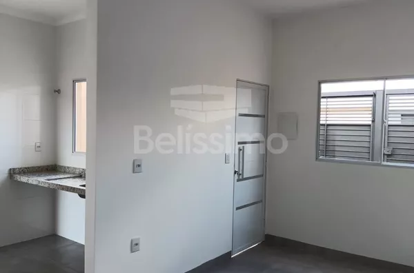 Casa para venda 3 quarto(s) sendo 1 suíte, sala com pé direito de 4mts, cozinha , banheiro social, lavanderia coberta e garagem 1 carro.