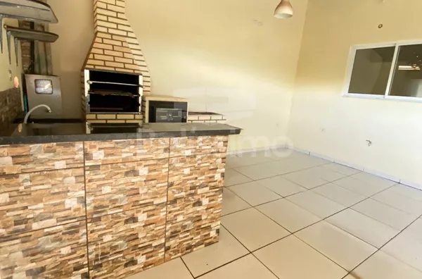 Casa bem localizada a 5 minutos do centro no Residencial Quinta Da Lagoa. 